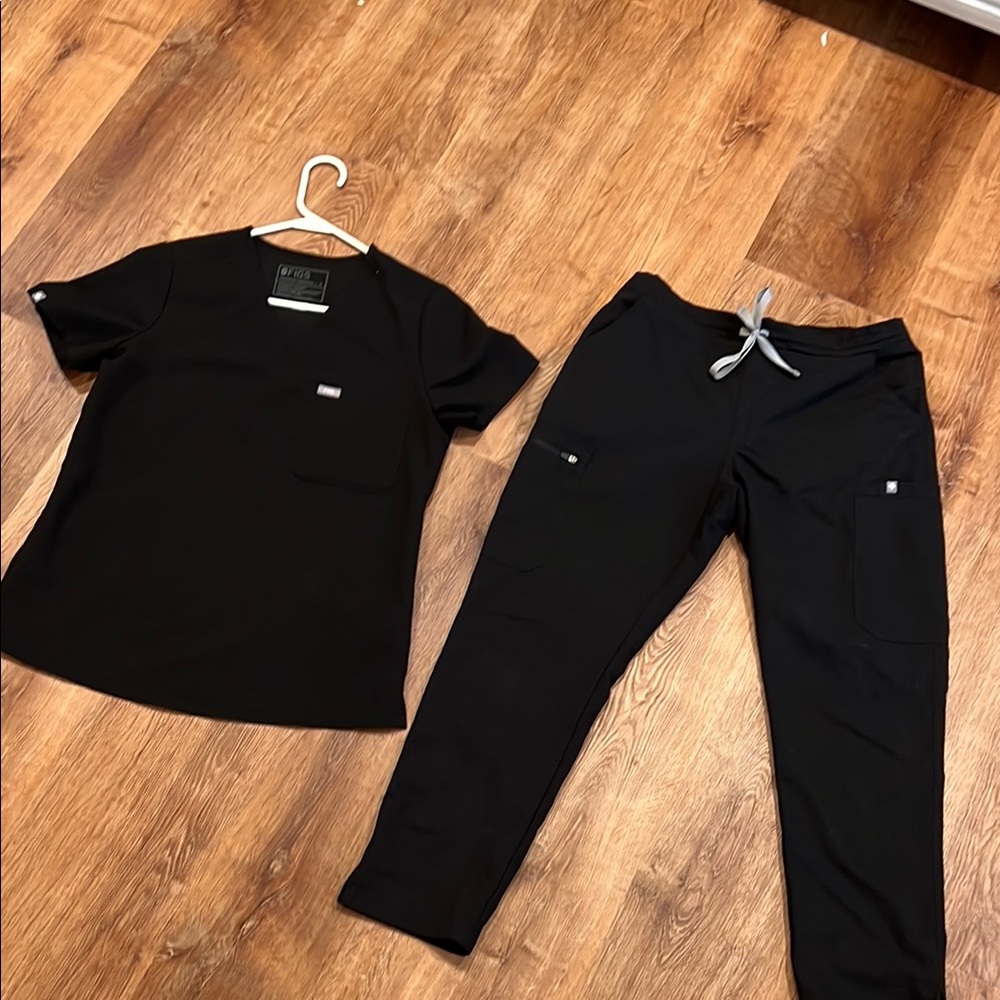 Black T-Shirt and Joggers Set